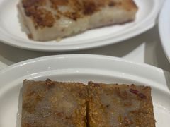 香煎腊味芋头糕-凤凰楼酒家·粤宴点心(华强北店)