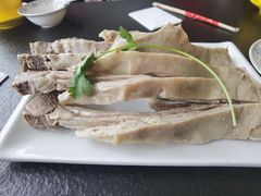 -伊源鼎盛餐饮服务有限公司