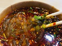 -侯志伟纯手工酸辣粉(荣民时代广场店)