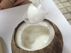 -椰爺爺·椰子冻砵仔糕