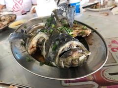 -红月湾海鲜饭店•沙滩海景(双月湾店)