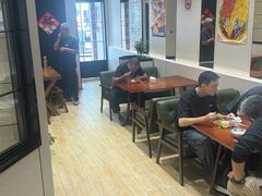 -小龙酒家(桂平路店)