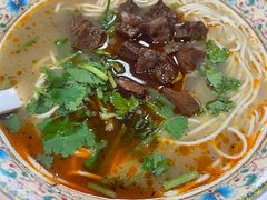 -金杨拉面王小吃面馆·牛三宝面·红烧牛肉粉