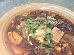 -万龙洲海鲜(南新仓店)