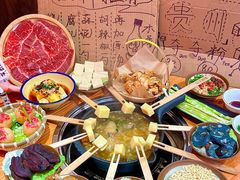 -黔三一夺夺粉酸汤火锅(百信店)