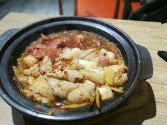 -极有家小鱼小鸡石锅煲(佳兆业店)