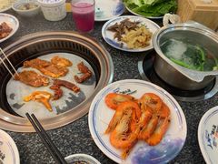-锤头鲨毛肚海鲜烤肉自助餐厅(国购广场店)
