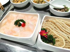 -海底捞火锅(凯德广场店)