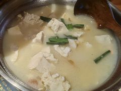 -吃饭皇帝大·土家民族菜(武陵源店)