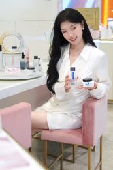 -奥伦纳素Erno Laszlo