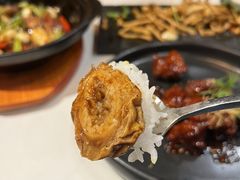 -荟廷·晶萃(陆家嘴尚悦湾店)
