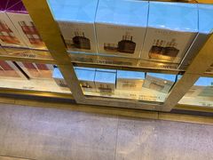 -日上免税店(三径路t3店)