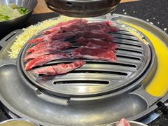 -GOGIYA·咕叽吖韩国传统烤肉店(东方新天地店)