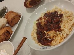 -李与白包子铺(桐梓林店)
