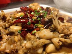 麻辣牛蛙-阿青龙虾(新城店)