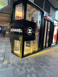 -Chanel