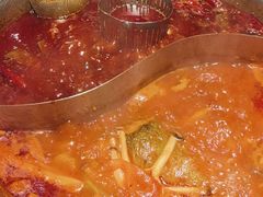 -廖掌柜·重庆鲜货火锅(上海首店)