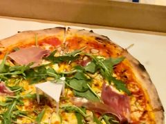 -Gather pizza