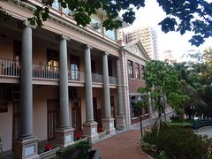 -香港大学