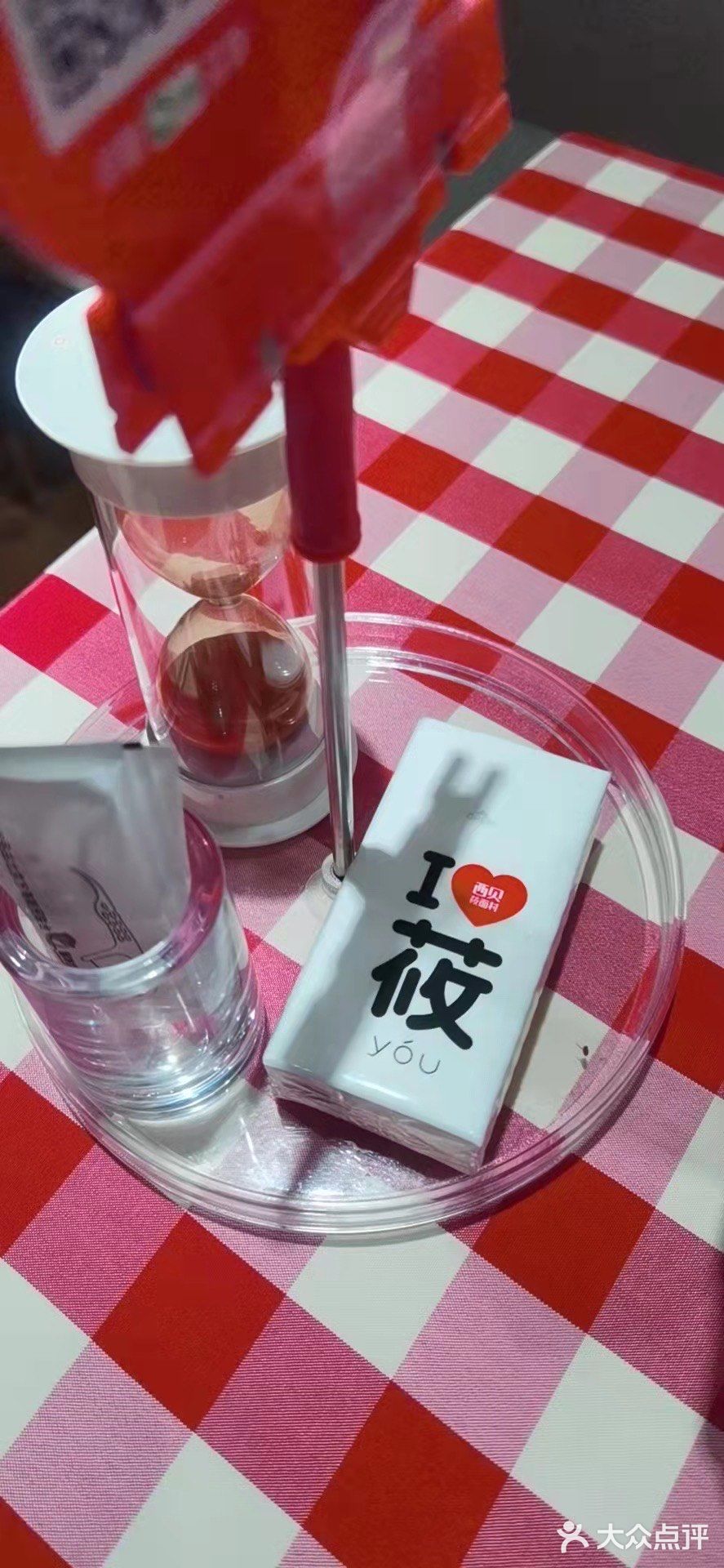 刚进餐厅就能闻到菜式的香味，名厨亮灶