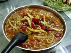老友粉-红鼻子桂林米粉(金唐新光界店)
