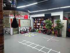 -拳盛时代拳击俱乐部(北京路店)