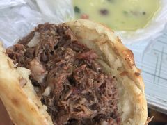 -老西关黄老太牛肉烧饼
