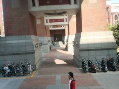-华东政法大学(松江校区)