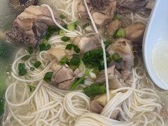-程胖娃重庆小面(嘉禾金铂店)