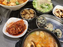 -咕咕站韩国料理(紫金港店)