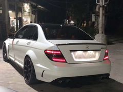 -杭州中升之星奔驰4S店(滨江店)