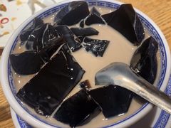 -邹开喜·炭炉鸡煲·海鲜火锅(虹口足球场店)