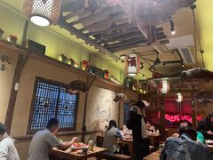 -泥糊破店小酒馆·团建聚餐(南京西路店)