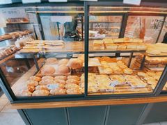 面包甜点陈列柜-BreadTalk面包新语·烘焙蛋糕(海珠丽影广场店)