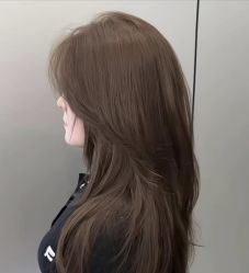 -镁连社·美联社
