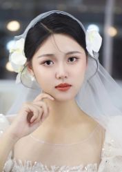 -欣薇婚纱(新源乐汇城店)