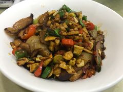 -建辉湖南土菜馆(南大街店)