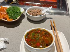 -海底捞火锅鲜切牛肉主题店(长寿路店)