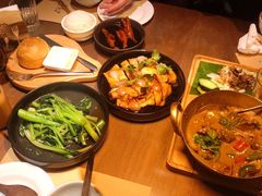 -来龙里 精致 东南亚餐室(万象城店)