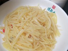 -唐伯虎新派湘菜馆(石夏时代广场店)