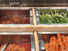 -金滏山烤肉·海鲜·火锅自助餐厅(襄阳万达店)