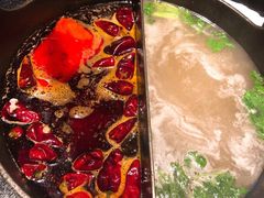 四季草本鸳鸯锅-盡膳口福跷脚牛肉火锅(北美新天地店)