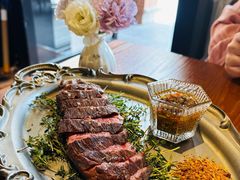 -LESCEDARS Brasserie Bistro香柏树