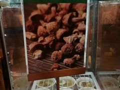 椰子姬松茸炖鸡汤-The COOK·厨餐厅·自助餐(浦东嘉里大酒店)