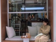 -Line 咖啡(石厦花园店)