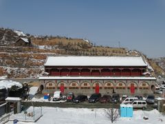 -采薇庄园四季滑雪场