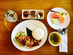 -Pundi Pundi Restaurant