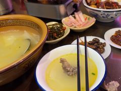 -富正毅三下锅·湘西韵味(天门山索道店)
