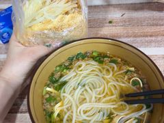 -老字号杨坡红油米线腊汁肉夹馍(东四道巷店)