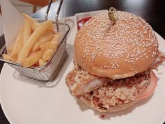 -WOLFGANG PUCK KITCHEN & BAR(迪士尼小镇店)